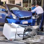 El surtidor arrancado por el auto conducido por la mujer paraguaya